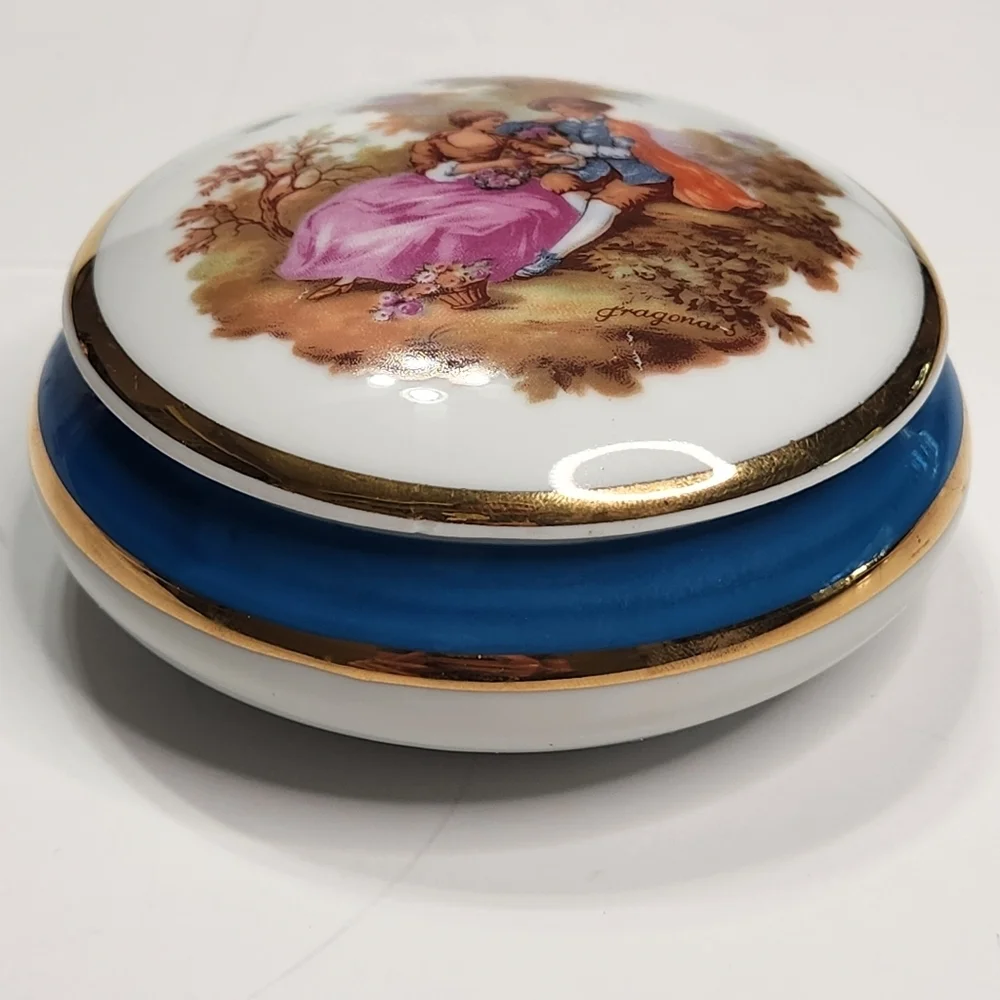 Vtg Limoges Porcelain Trinket Box Victorian Couple France Fragonard Romantic
